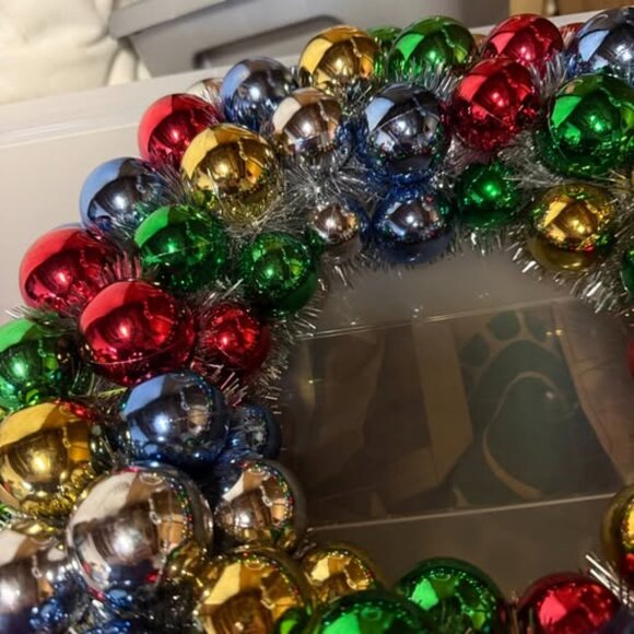 Christmas Ball Ornament Wreath Tinsel Holiday Door Hanger Wall Decor Wire Base - Picture 3 of 5
